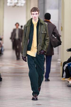 ポール・スミス 2025-26年秋冬コレクション、父ハロルド・B・スミスと贈る写真家の眼差し｜写真38