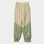 ビューティフルピープル×アンブロ、上下逆さでも着られる2WAYジャケットや透け感ニットポロ｜写真14