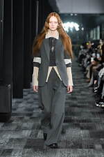 ティート トウキョウ(tiit tokyo) 獣は月夜に夢を見る｜写真1