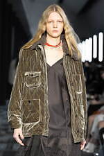 ティート トウキョウ(tiit tokyo) 獣は月夜に夢を見る｜写真31