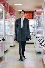 ケイスケヨシダ 2025-26年秋冬ウィメンズコレクション、誰もが抱える孤独を美意識に昇華｜写真30