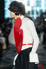 サトル ササキ 2025-26年秋冬コレクション - 画家マーク・ロスコにインスパイア｜写真21