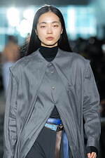 サトル ササキ 2025-26年秋冬コレクション - 画家マーク・ロスコにインスパイア｜写真41