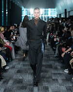 サトル ササキ 2025-26年秋冬コレクション - 画家マーク・ロスコにインスパイア｜写真42