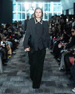 サトル ササキ 2025-26年秋冬コレクション - 画家マーク・ロスコにインスパイア｜写真45