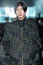 サトル ササキ 2025-26年秋冬コレクション - 画家マーク・ロスコにインスパイア｜写真48