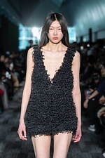 サトル ササキ 2025-26年秋冬コレクション - 画家マーク・ロスコにインスパイア｜写真52