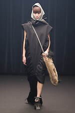 ユ・ジヨン 2025-26秋冬コレクション - 時代を超えて生まれ変わるクラシック｜写真19