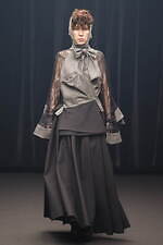 ユ・ジヨン 2025-26秋冬コレクション - 時代を超えて生まれ変わるクラシック｜写真29