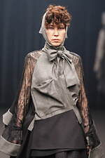 ユ・ジヨン 2025-26秋冬コレクション - 時代を超えて生まれ変わるクラシック｜写真30