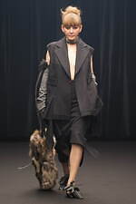 ユ・ジヨン 2025-26秋冬コレクション - 時代を超えて生まれ変わるクラシック｜写真47