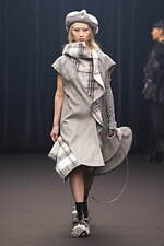 ユ・ジヨン 2025-26秋冬コレクション - 時代を超えて生まれ変わるクラシック｜写真7