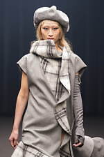 ユ・ジヨン 2025-26秋冬コレクション - 時代を超えて生まれ変わるクラシック｜写真8