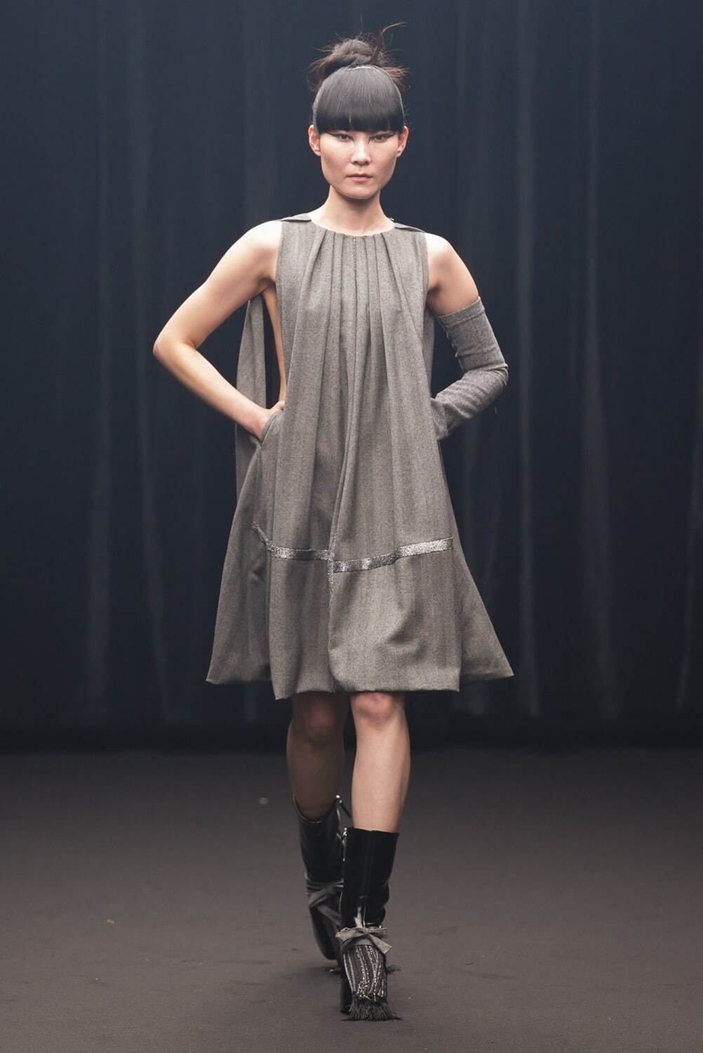 ユ・ジヨン(YOUJIYOUNG) 2025-26年秋冬ウィメンズコレクション  - 写真17