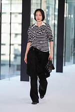 リブ ノブヒコ 2025-26年秋冬コレクション - 繊細さと強さを持つすべての女性へ｜写真15