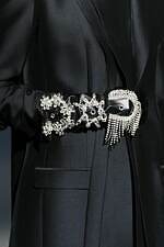 テルマ 2025-26年秋冬コレクション - クリーピーな夜の街を着想源に｜写真2