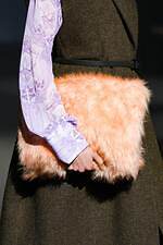 テルマ 2025-26年秋冬コレクション - クリーピーな夜の街を着想源に｜写真25