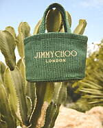 ジミー チュウ“夏の休日”着想カラフルなラフィアトートバッグ、ゴールドベルトのサンダルも｜写真13