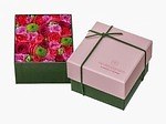 ニコライ バーグマン“母の日”限定フラワーボックス、ピンク基調のカーネーション＆バラ｜写真1
