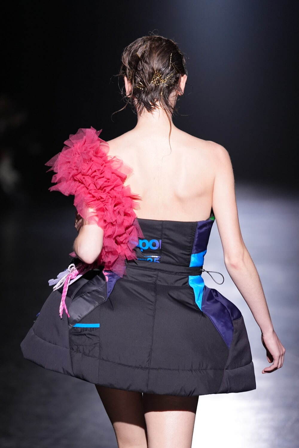 チカ キサダ 2025-26年秋冬<span>コレクション</span> - 写真39