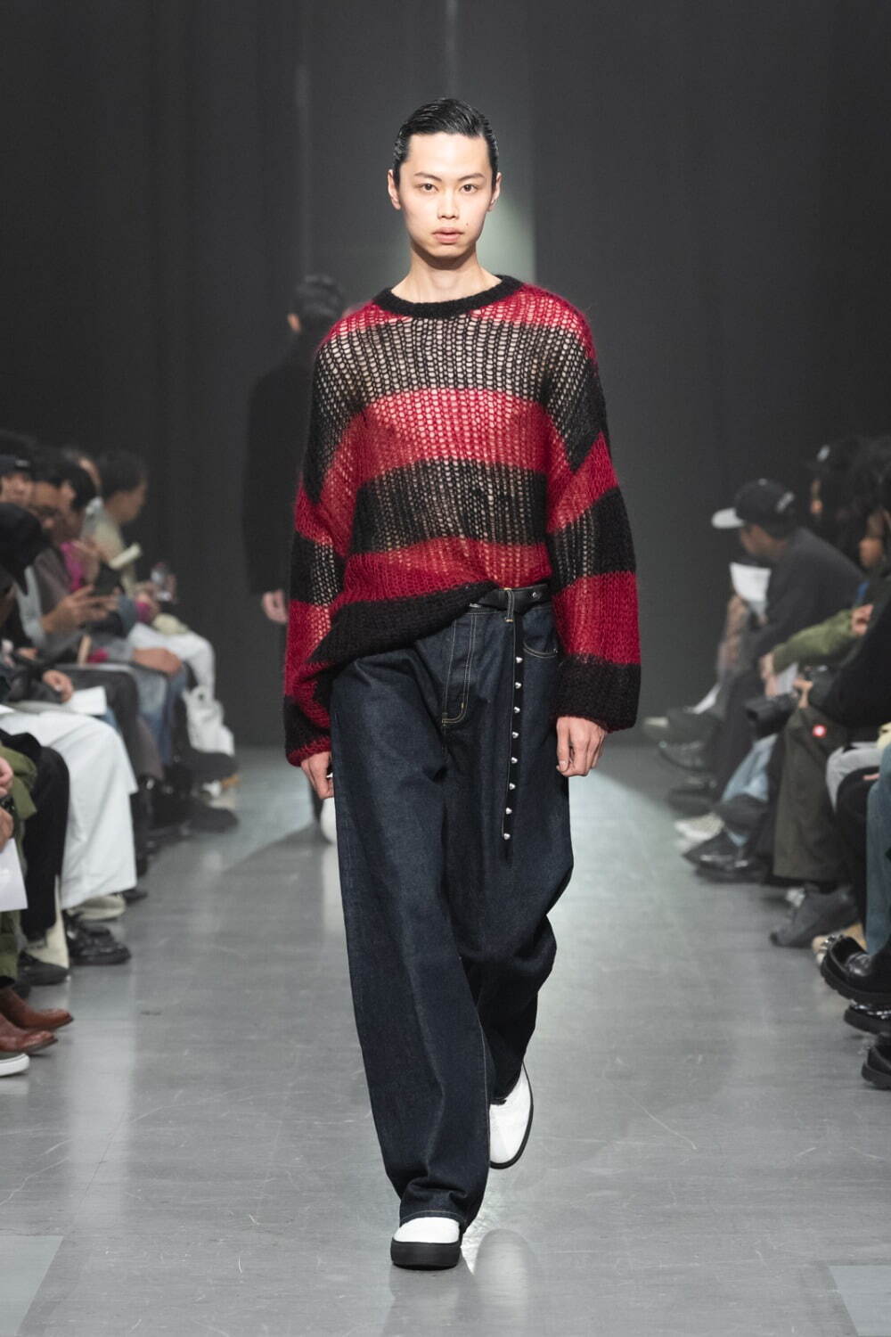 エムエスエムエル(MSML) 2025-26年秋冬ウィメンズ&メンズコレクション  - 写真10