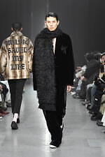 MSML 2025-26年秋冬コレクション - 夢と現実の境界線｜写真5