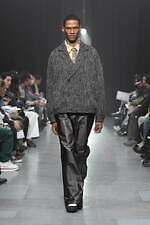 MSML 2025-26年秋冬コレクション - 夢と現実の境界線｜写真73