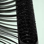 プラダ ビューティ25年夏コスメ、“花”着想ヌーディカラーの4色アイパレ＆自由自在マルチアイライナー｜写真10