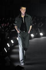 パラトレイト 2025-26年秋冬コレクション - 輪廻転生｜写真11