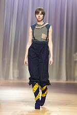 タン 2025-26年秋冬コレクション - インドへの旅｜写真13