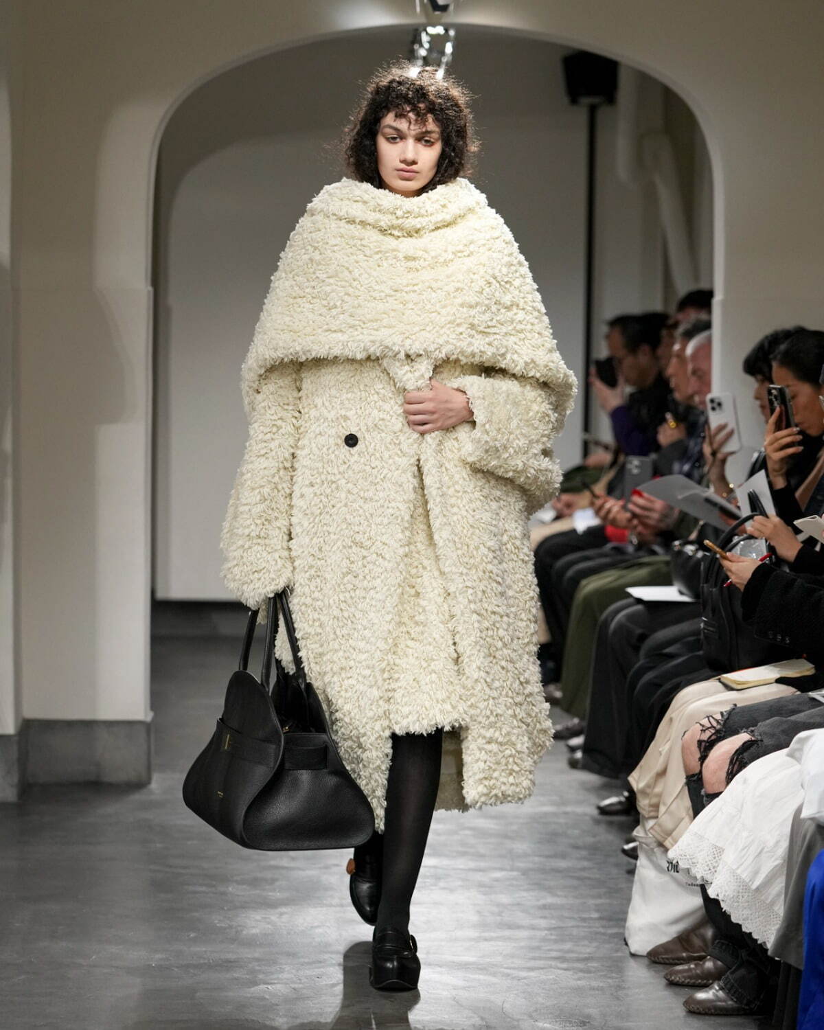 harunobu murata gabriella コート（KIMBERLY - OVERSIZED FRAP