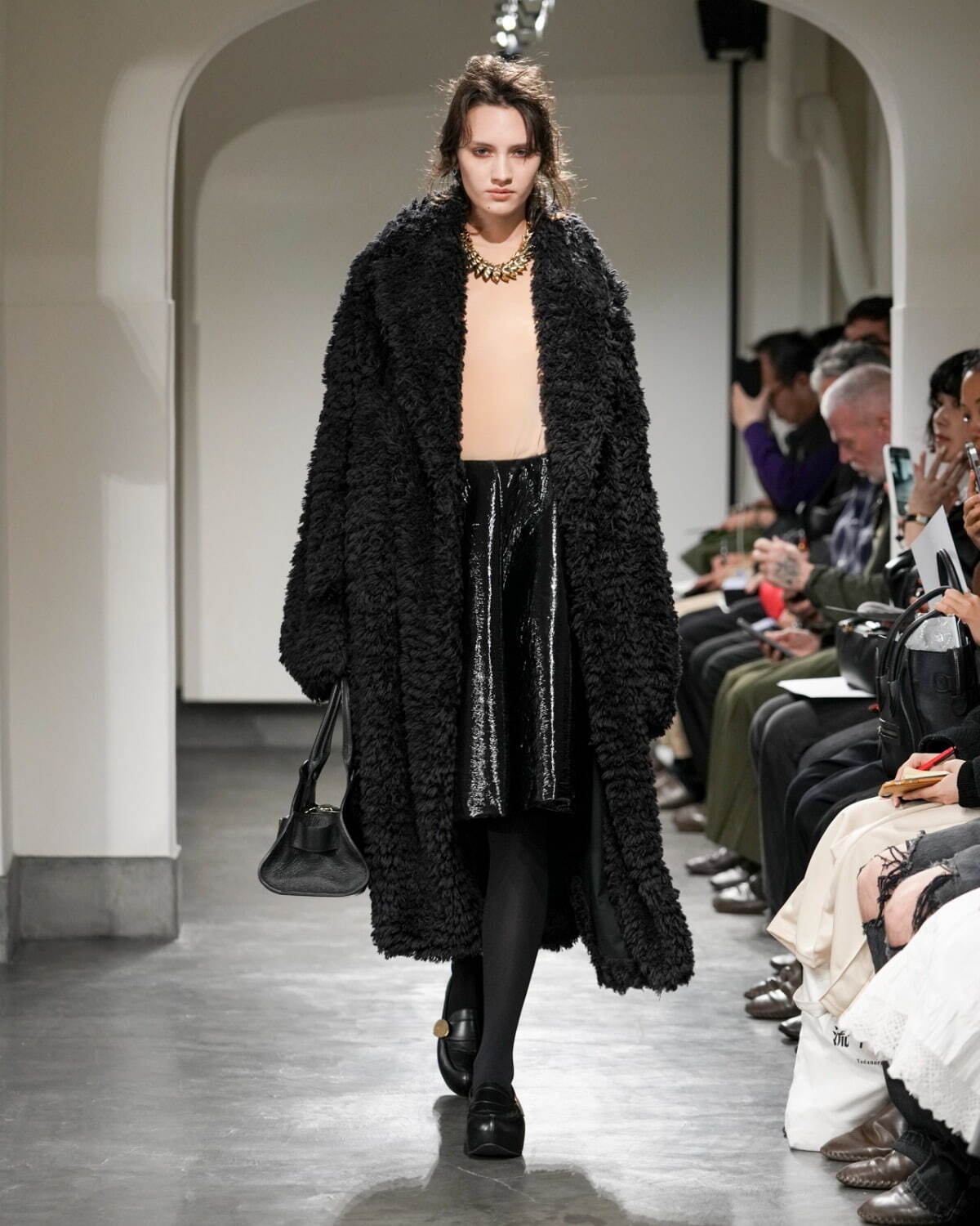 ハルノブムラタ(HARUNOBUMURATA) 2025-26年秋冬ウィメンズコレクション  - 写真24