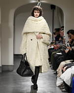 ハルノブムラタ 2025-26年秋冬コレクション - 速度を纏うエレガンス｜写真3