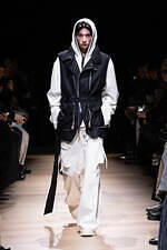 タム 2025-26年秋冬 コレクション - 新しい見せ方で提案するテーラード｜写真29