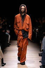 タム 2025-26年秋冬 コレクション - 新しい見せ方で提案するテーラード｜写真35