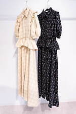 GU×ロク“フリル付き”チェックワンピース＆小花柄のリボンハット、コラボ初のメンズウェアも｜写真55