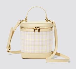 GU×ロク“フリル付き”チェックワンピース＆小花柄のリボンハット、コラボ初のメンズウェアも｜写真26