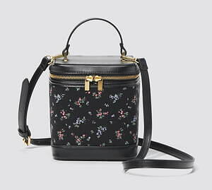 GU×ロク“フリル付き”チェックワンピース＆小花柄のリボンハット、コラボ初のメンズウェアも｜写真25