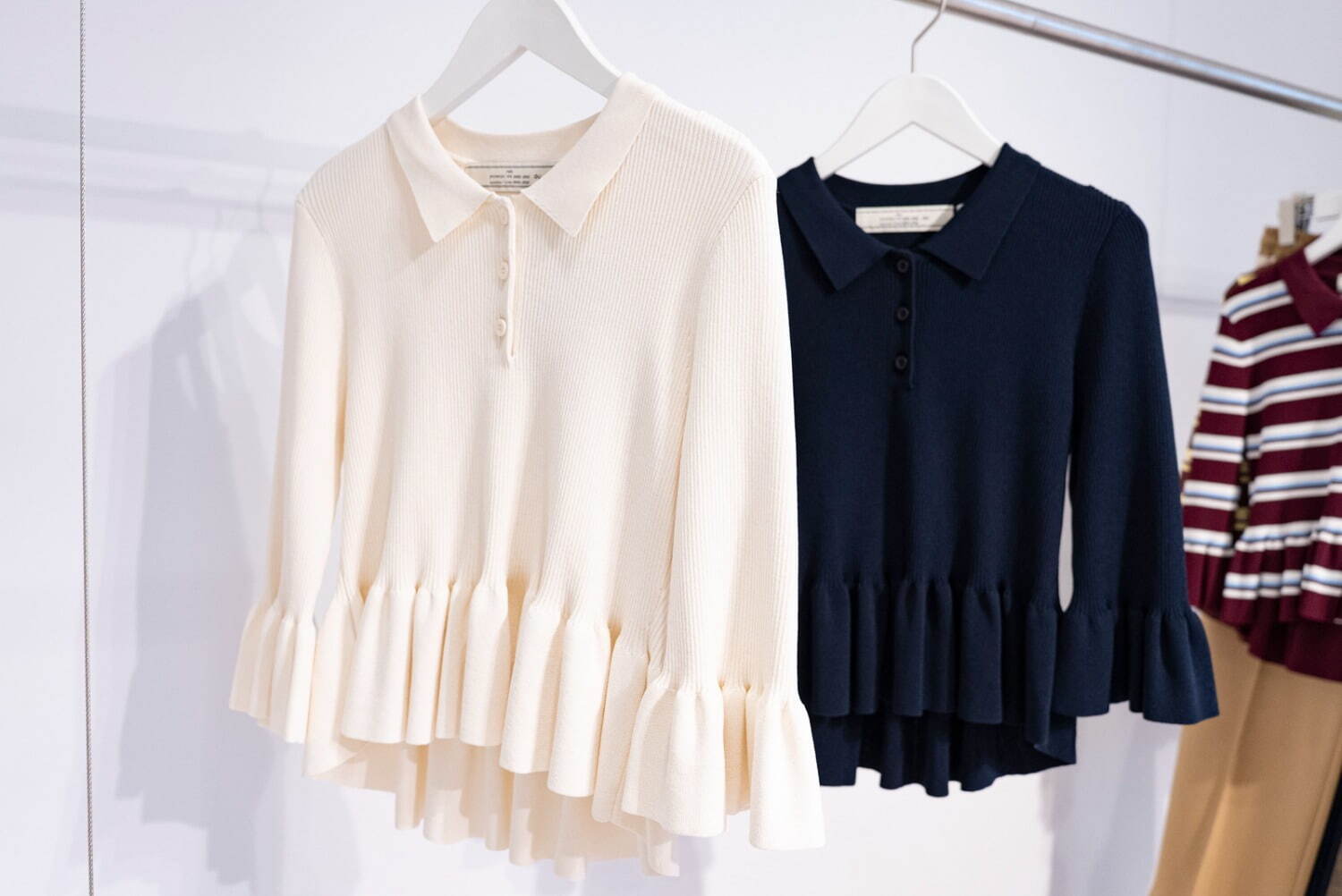 GU×ロク“フリル付き”チェックワンピース＆小花柄のリボンハット、コラボ初のメンズウェアも｜写真52