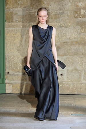 ルオハン(RUOHAN) 2025-26年秋冬ウィメンズコレクション  - 写真3