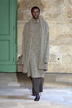 ルオハン(RUOHAN) 2025-26年秋冬ウィメンズコレクション  - 写真28