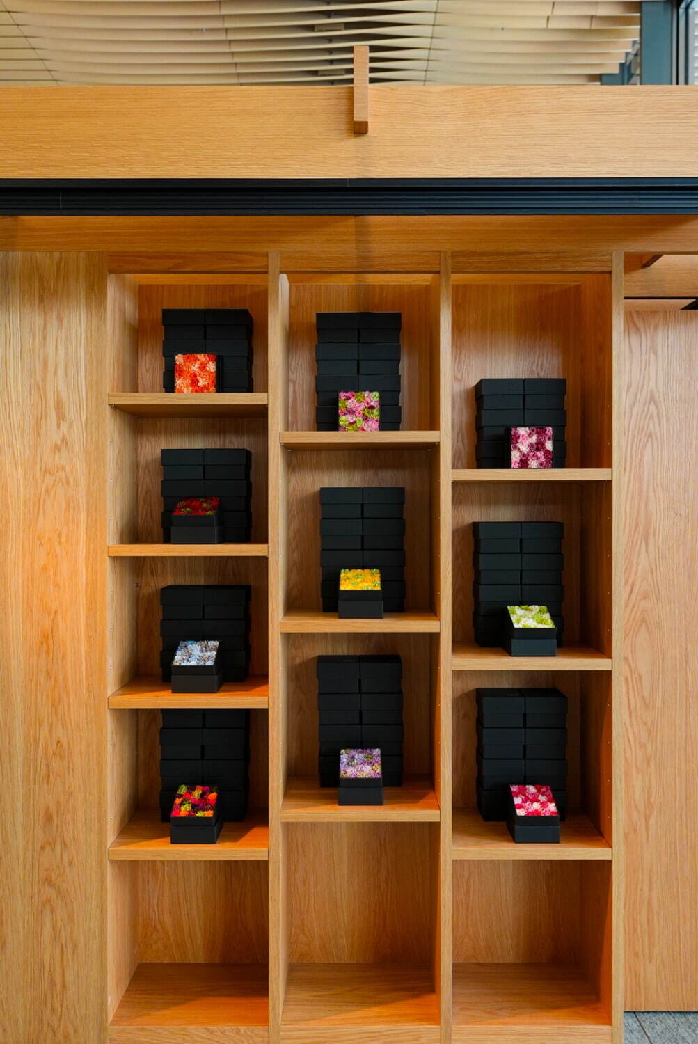 ニコライ バーグマン フラワーズ ＆ デザイン(Nicolai Bergmann Flowers & Design) ニコライ バーグマン 高輪店｜写真6