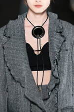 フミエ タナカ 2025-26年秋冬コレクション - ありのままの美しさ｜写真2