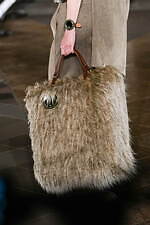 フミエ タナカ 2025-26年秋冬コレクション - ありのままの美しさ｜写真10