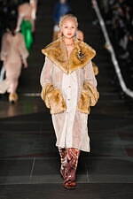 フミエ タナカ 2025-26年秋冬コレクション - ありのままの美しさ｜写真28