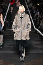 フミエ タナカ 2025-26年秋冬コレクション - ありのままの美しさ｜写真58