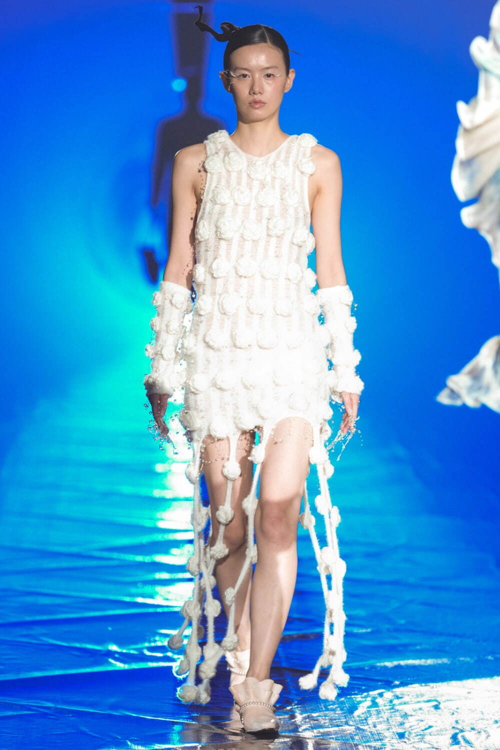 シシオ(SISIO) 2025-26年秋冬ウィメンズコレクション  - 写真3