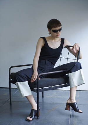 アンスクリア(INSCRIRE) 2025年春夏ウィメンズ&メンズコレクション  - 写真4