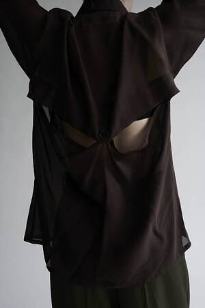 アンスクリア(INSCRIRE) 2025年春夏ウィメンズ&メンズコレクション  - 写真23