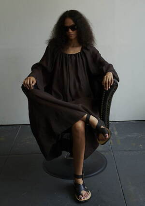 アンスクリア(INSCRIRE) 2025年春夏ウィメンズ&メンズコレクション  - 写真24